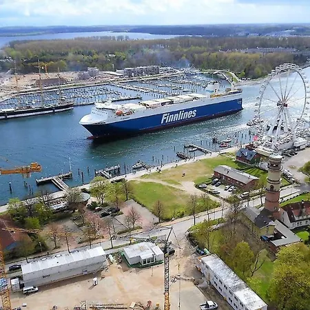 Apartament Luxus-ecksuite Mit Stylischem Design Und Traumblick Uebers Meer, 26.stock Im Maritim *