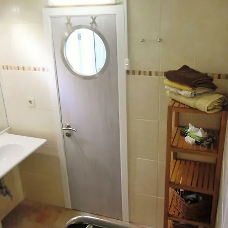 Luxus-ecksuite Mit Stylischem Design Und Traumblick übers Meer, 26.stock Im Maritim Lübeck