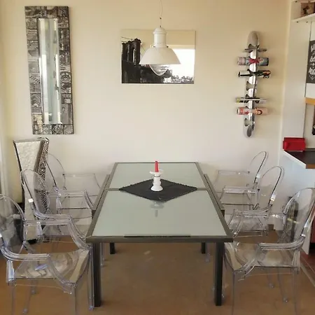 Apartman Luxus-ecksuite Mit Stylischem Design Und Traumblick Uebers Meer, 26.stock Im Maritim *