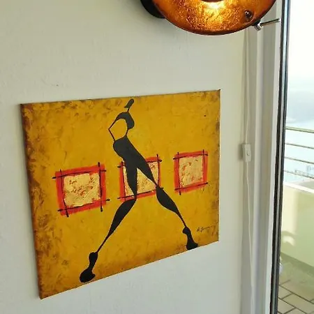 Luxus-ecksuite Mit Stylischem Design Und Traumblick Uebers Meer, 26.stock Im Maritim *