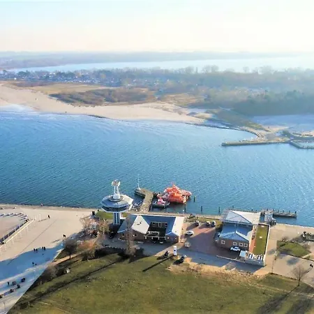 Luxus-ecksuite Mit Stylischem Design Und Traumblick Uebers Meer, 26.stock Im Maritim